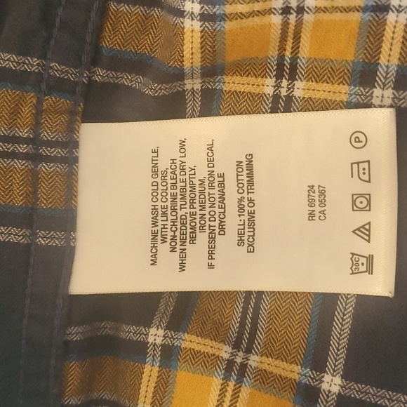 Columbia Flannel Plaid Pocketed‎ Casual Button Down Sz. M Shirt - Picture 11 of 13